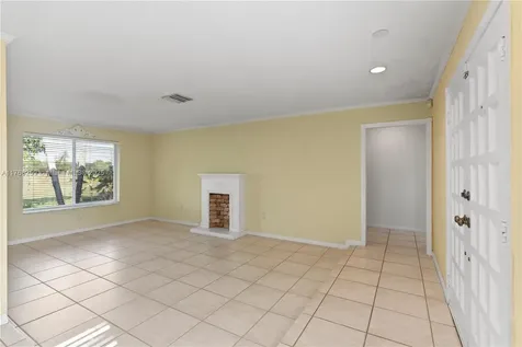 7450 SW 100th Court Miami FL 33173