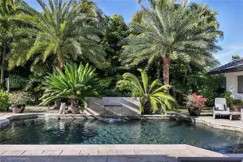 8431 SW 100th Street Miami FL 33156