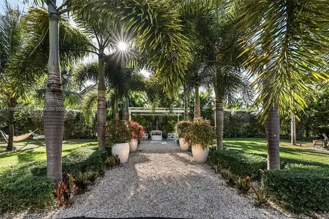 8431 SW 100th Street Miami FL 33156