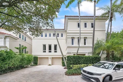 3504 Bayshore Villas Drive Miami FL 33133