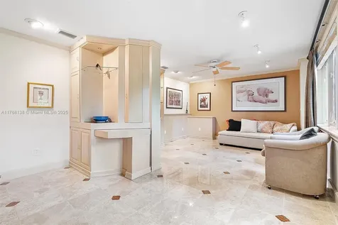 3504 Bayshore Villas Drive Miami FL 33133