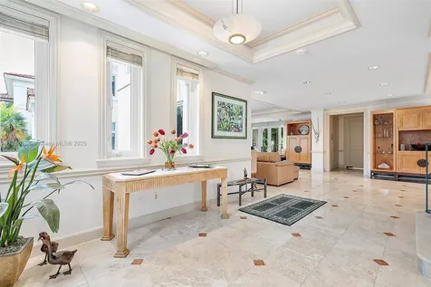 3504 Bayshore Villas Drive Miami FL 33133