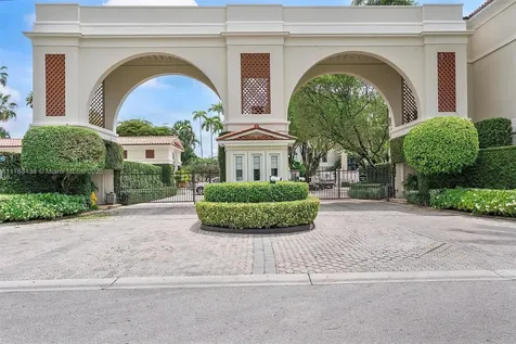 3504 Bayshore Villas Drive Miami FL 33133