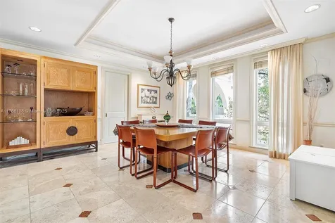 3504 Bayshore Villas Drive Miami FL 33133
