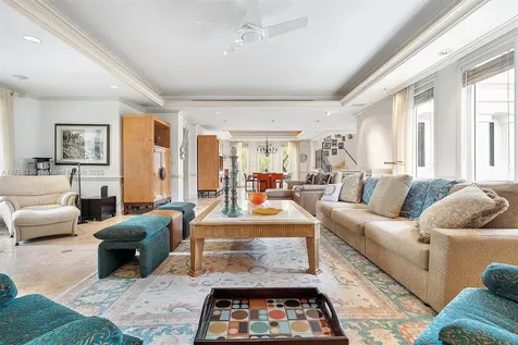 3504 Bayshore Villas Drive Miami FL 33133