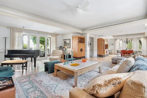 3504 Bayshore Villas Drive Miami FL 33133