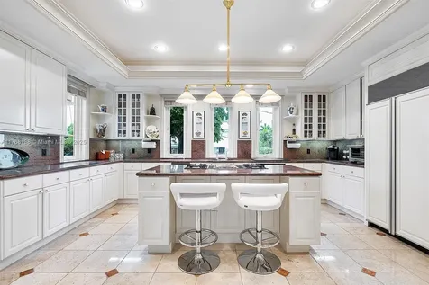 3504 Bayshore Villas Drive Miami FL 33133