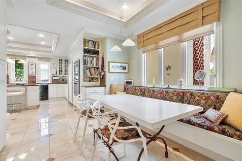 3504 Bayshore Villas Drive Miami FL 33133