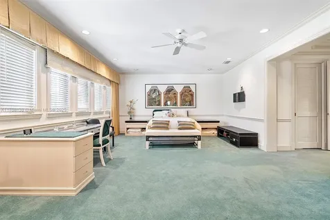 3504 Bayshore Villas Drive Miami FL 33133