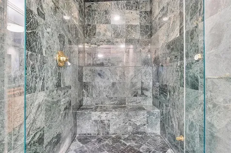 3504 Bayshore Villas Drive Miami FL 33133