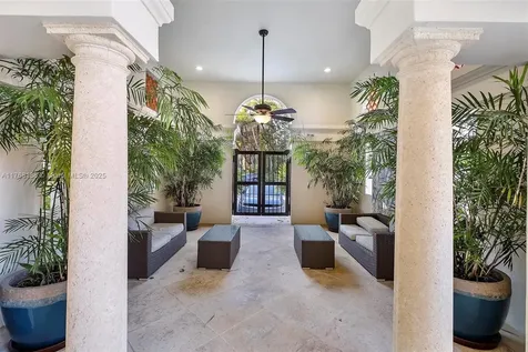 3504 Bayshore Villas Drive Miami FL 33133