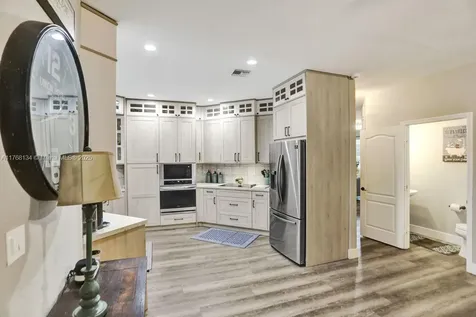 6450 SW 157th Place Miami FL 33193