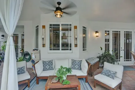 6450 SW 157th Place Miami FL 33193