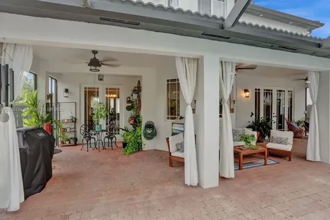 6450 SW 157th Place Miami FL 33193