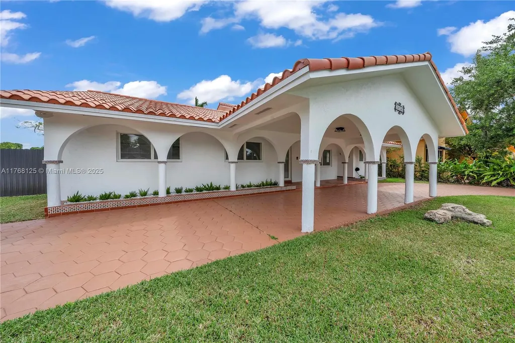 10250 SW 28th Street Miami FL 33165