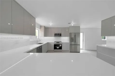 10250 SW 28th Street Miami FL 33165