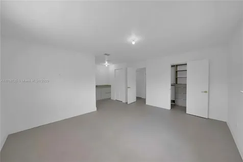 10250 SW 28th Street Miami FL 33165