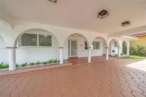 10250 SW 28th Street Miami FL 33165