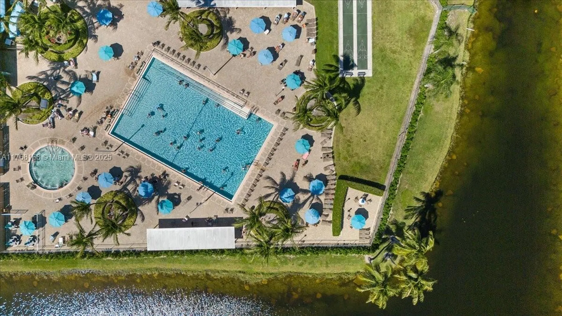 590 Brittany M Delray Beach FL 33446