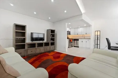 590 Brittany M Delray Beach FL 33446