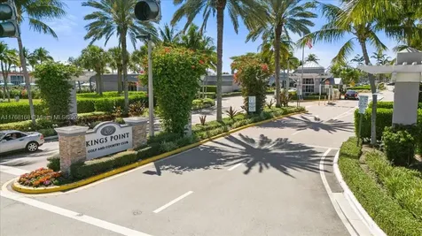 590 Brittany M Delray Beach FL 33446
