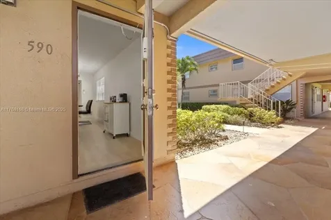590 Brittany M Delray Beach FL 33446