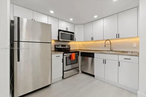 590 Brittany M Delray Beach FL 33446