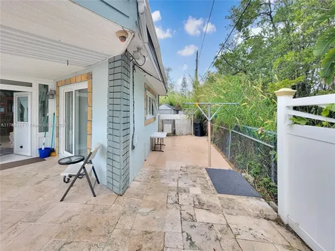 2455 NE 137th Street North Miami Beach FL 33181