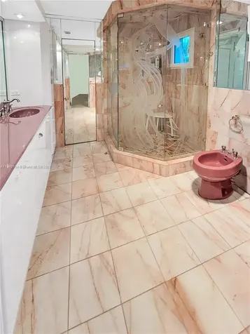 2455 NE 137th Street North Miami Beach FL 33181