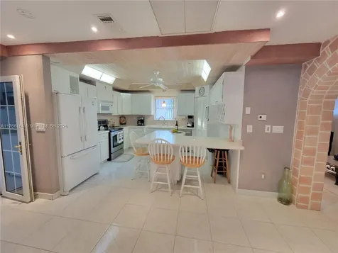 2455 NE 137th Street North Miami Beach FL 33181