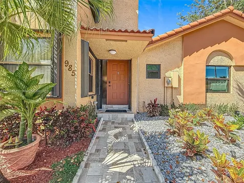 985 SW 113th Terrace Pembroke Pines FL 33025