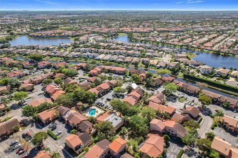 985 SW 113th Terrace Pembroke Pines FL 33025
