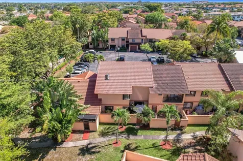 985 SW 113th Terrace Pembroke Pines FL 33025