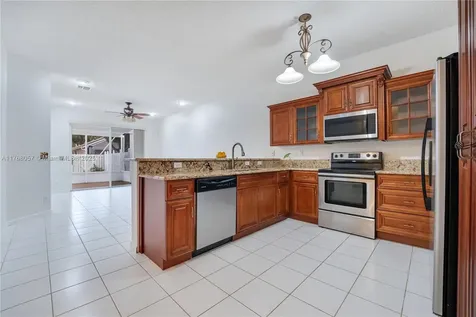 3323 NW 69th Avenue Margate FL 33063