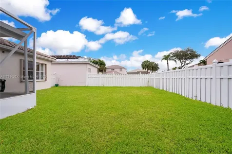 3323 NW 69th Avenue Margate FL 33063