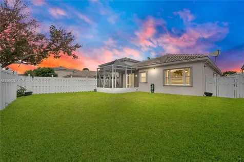3323 NW 69th Avenue Margate FL 33063