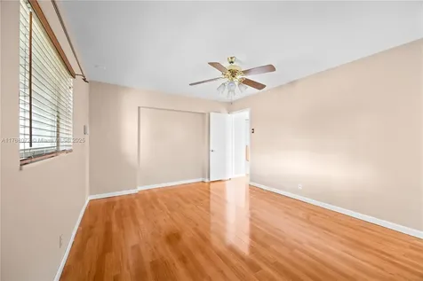 8211 NW 59th Court Tamarac FL 33321