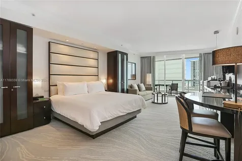 4391 Collins Avenue Miami Beach FL 33140