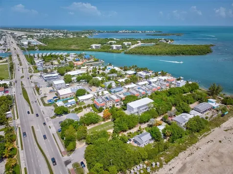 14 125th Street Gulf Marathon FL 33050