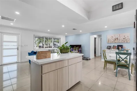 7740 NW 10th Street Pembroke Pines FL 33024