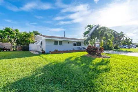 7740 NW 10th Street Pembroke Pines FL 33024