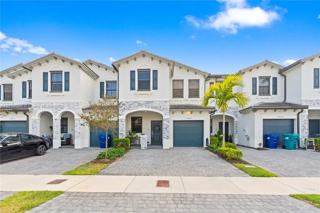 13416 SW 287th Terrace Homestead FL 33033