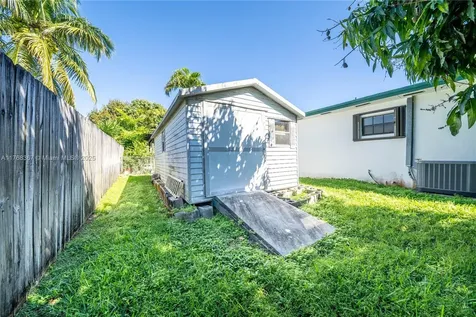 11015 SW 159th Terrace Miami FL 33157