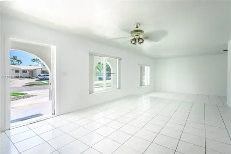 11015 SW 159th Terrace Miami FL 33157