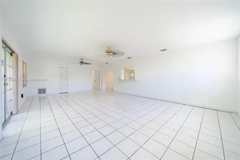 11015 SW 159th Terrace Miami FL 33157
