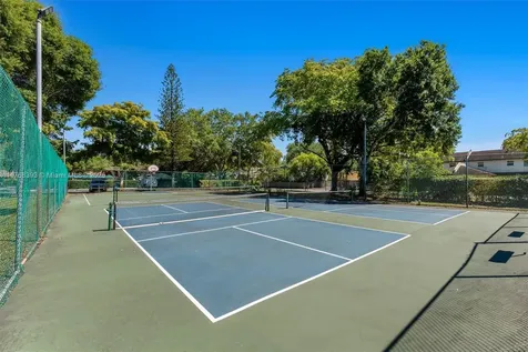 3006 N 35th Terrace Hollywood FL 33021