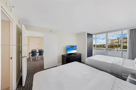 2670 E Sunrise Boulevard Fort Lauderdale FL 33304