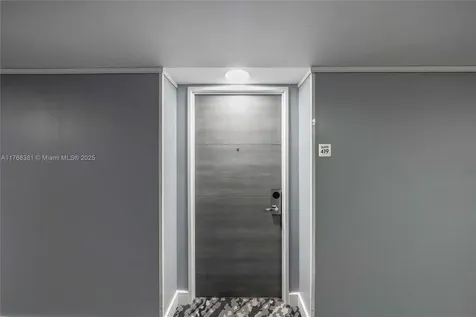 2670 E Sunrise Boulevard Fort Lauderdale FL 33304