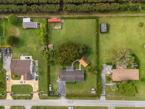 22950 SW 172nd Court Miami FL 33170