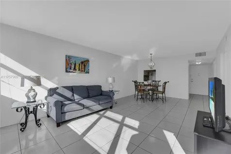 1817 S Ocean Drive Hallandale Beach FL 33009